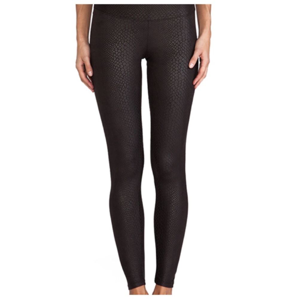 Black Yummie Heather Thomson Lydia Python Legging